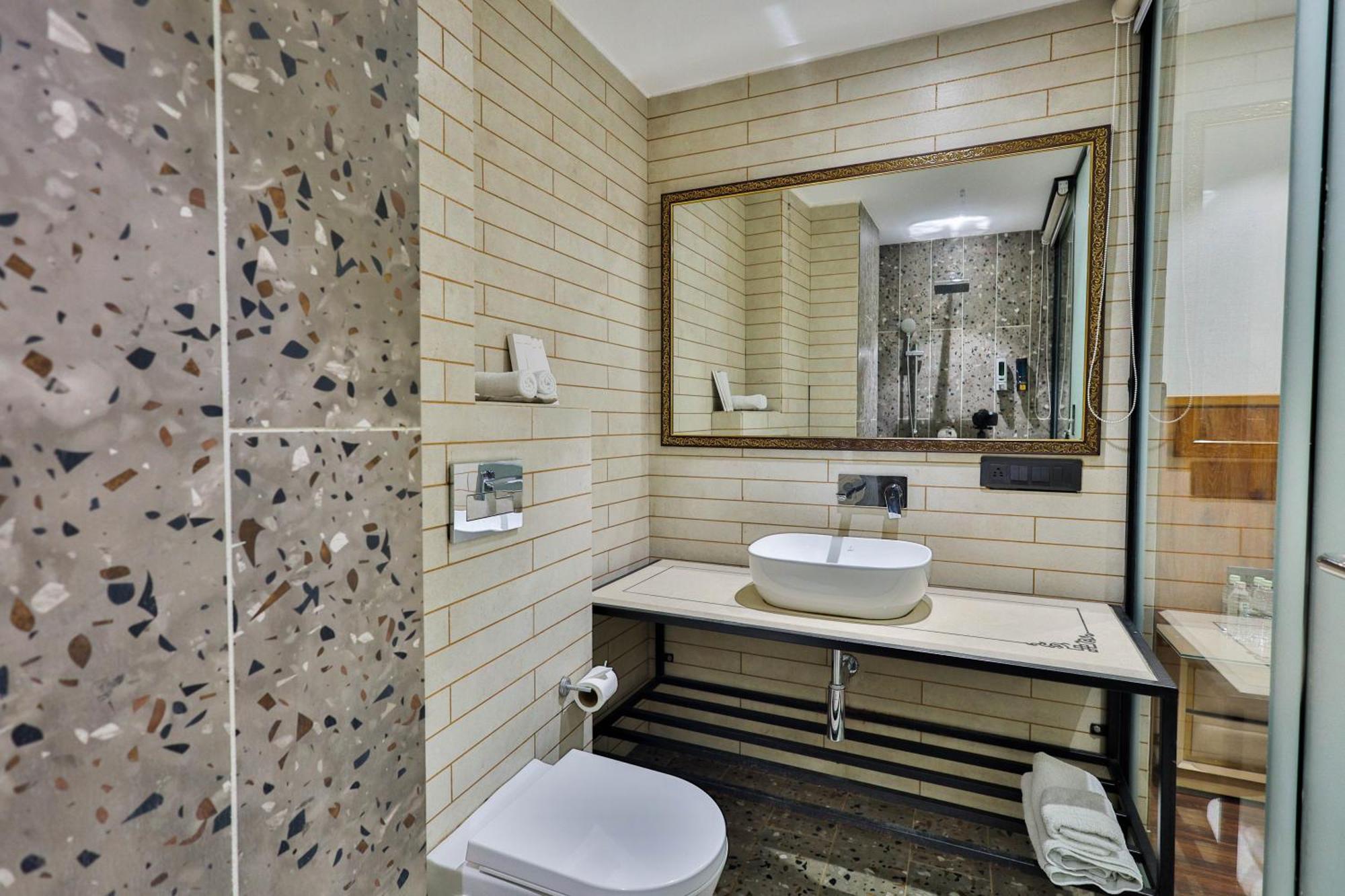 Clay Inn Hotels, Paschim Vihar Delhi Zewnętrze zdjęcie
