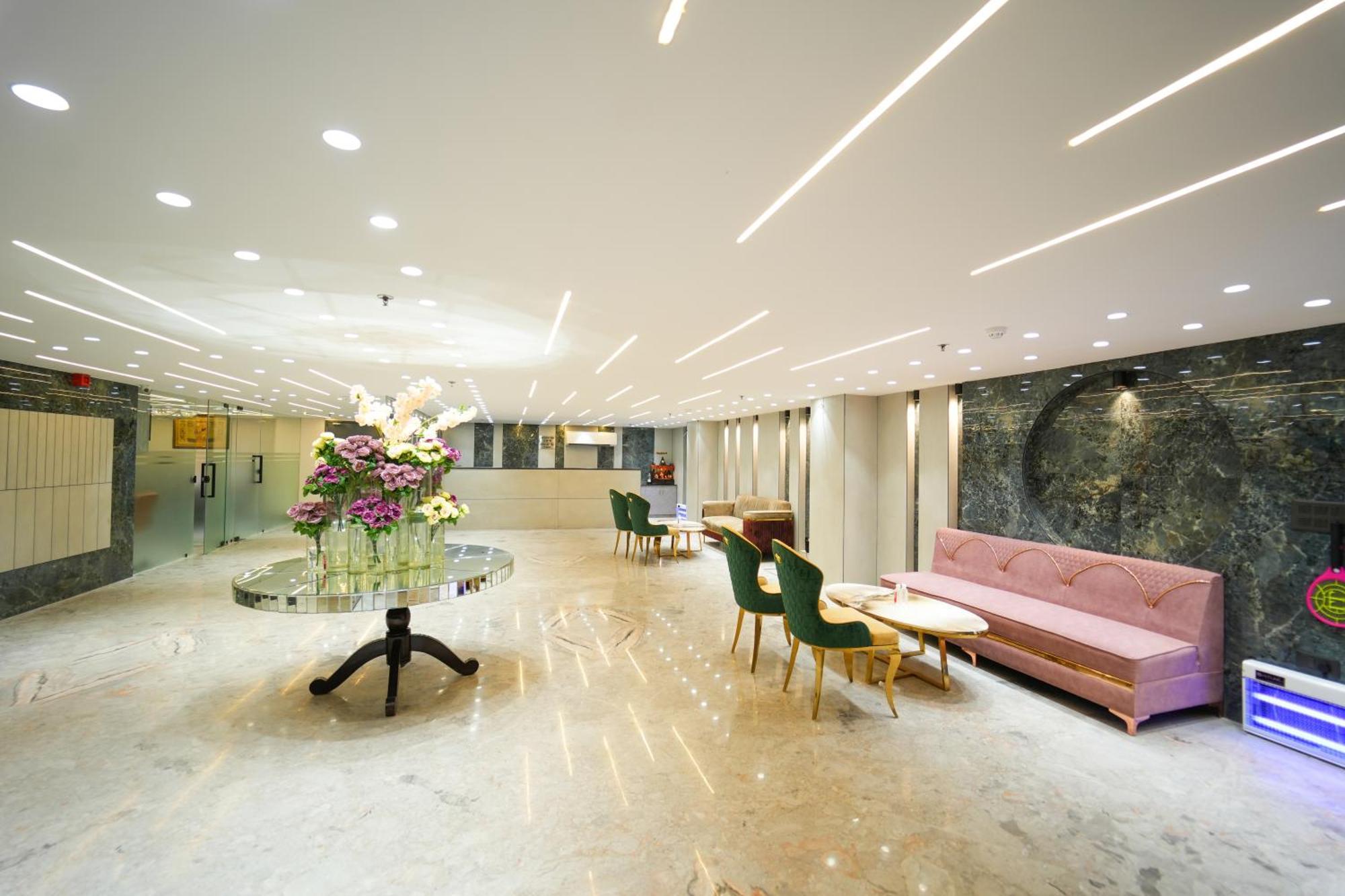 Clay Inn Hotels, Paschim Vihar Delhi Zewnętrze zdjęcie